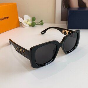 Louis Vuitton Square Black Sunglasses